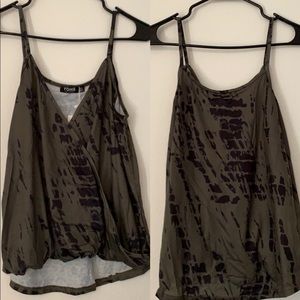 Camo tank